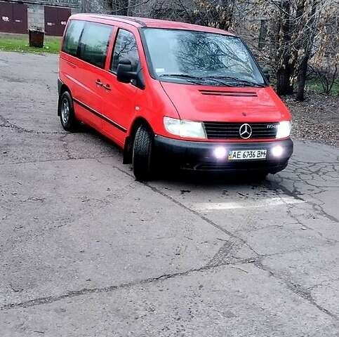 Красный Мерседес Вито, объемом двигателя 2.2 л и пробегом 267 тыс. км за 5300 $, фото 8 на Automoto.ua