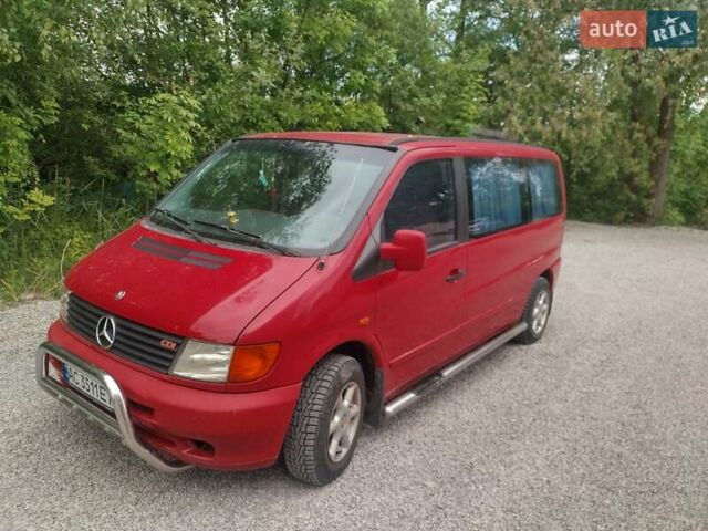 Красный Мерседес Вито, объемом двигателя 2.2 л и пробегом 270 тыс. км за 4800 $, фото 3 на Automoto.ua