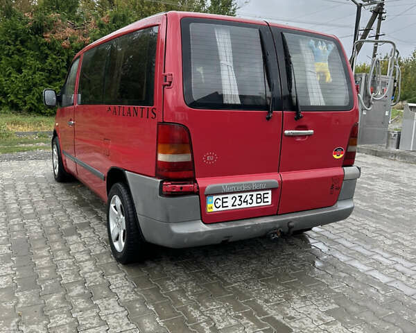 Красный Мерседес Вито, объемом двигателя 2.15 л и пробегом 195 тыс. км за 5500 $, фото 3 на Automoto.ua