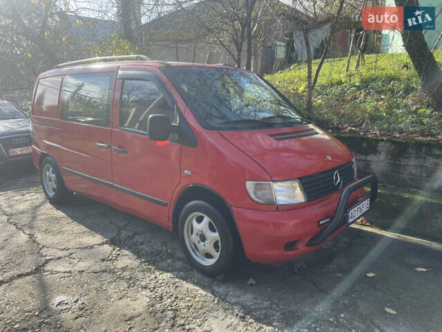 Красный Мерседес Вито, объемом двигателя 2.15 л и пробегом 410 тыс. км за 5100 $, фото 2 на Automoto.ua