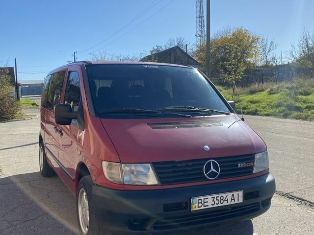 Червоний Мерседес Віто, об'ємом двигуна 2.1 л та пробігом 315 тис. км за 4300 $, фото 1 на Automoto.ua