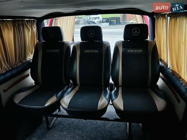 Красный Мерседес Вито, объемом двигателя 2.15 л и пробегом 202 тыс. км за 4999 $, фото 19 на Automoto.ua