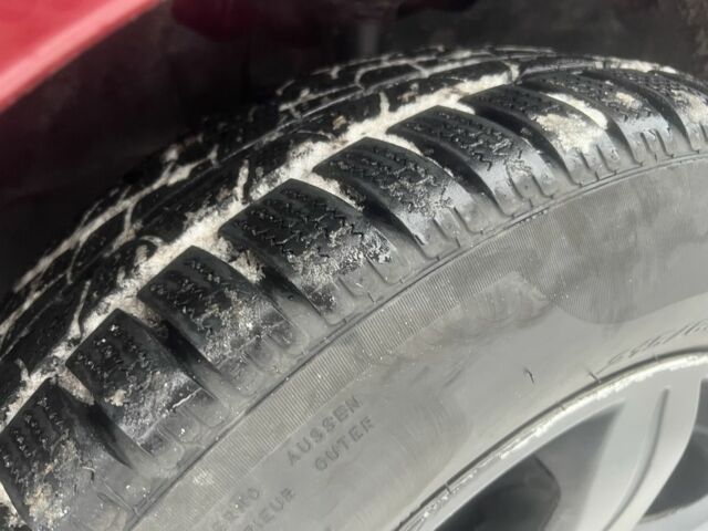 Червоний Мерседес Віто, об'ємом двигуна 2.1 л та пробігом 480 тис. км за 7200 $, фото 4 на Automoto.ua