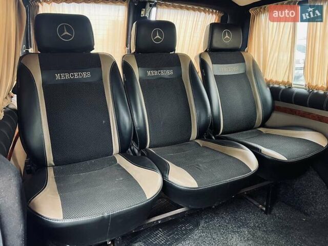 Красный Мерседес Вито, объемом двигателя 2.15 л и пробегом 202 тыс. км за 4999 $, фото 24 на Automoto.ua