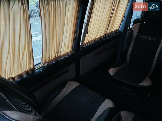 Красный Мерседес Вито, объемом двигателя 2.15 л и пробегом 202 тыс. км за 4999 $, фото 27 на Automoto.ua
