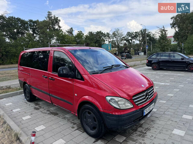 Червоний Мерседес Віто, об'ємом двигуна 2.15 л та пробігом 159 тис. км за 3750 $, фото 1 на Automoto.ua