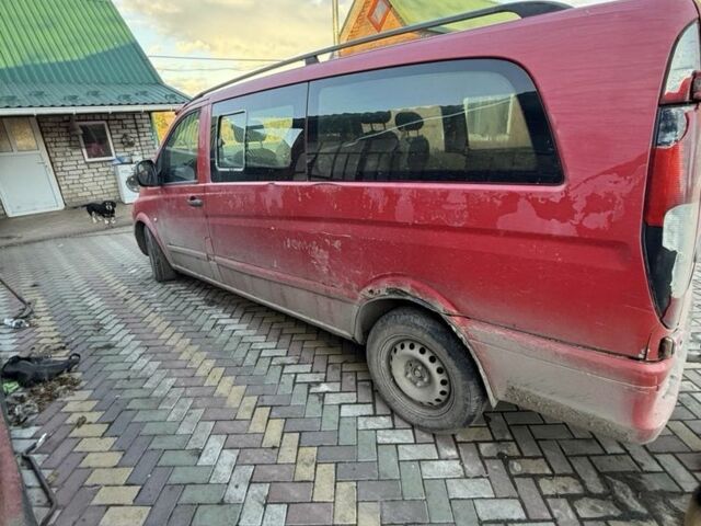 Червоний Мерседес Віто, об'ємом двигуна 2.2 л та пробігом 250 тис. км за 2600 $, фото 2 на Automoto.ua