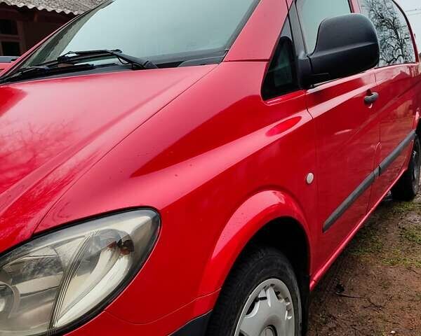 Червоний Мерседес Віто, об'ємом двигуна 2.15 л та пробігом 375 тис. км за 5450 $, фото 2 на Automoto.ua