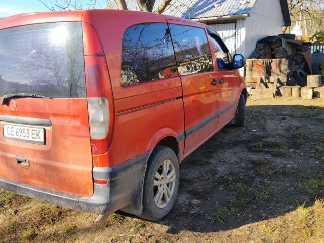 Красный Мерседес Вито, объемом двигателя 2.1 л и пробегом 420 тыс. км за 4200 $, фото 5 на Automoto.ua