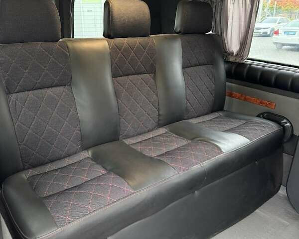 Красный Мерседес Вито, объемом двигателя 2.15 л и пробегом 260 тыс. км за 9500 $, фото 25 на Automoto.ua