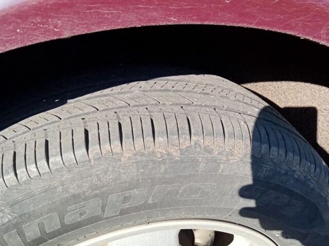 Красный Мерседес Вито, объемом двигателя 2.1 л и пробегом 343 тыс. км за 7900 $, фото 6 на Automoto.ua