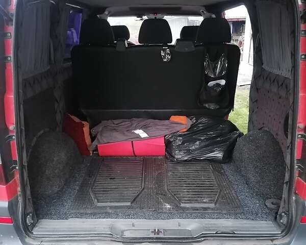 Червоний Мерседес Віто, об'ємом двигуна 2.15 л та пробігом 363 тис. км за 7400 $, фото 2 на Automoto.ua