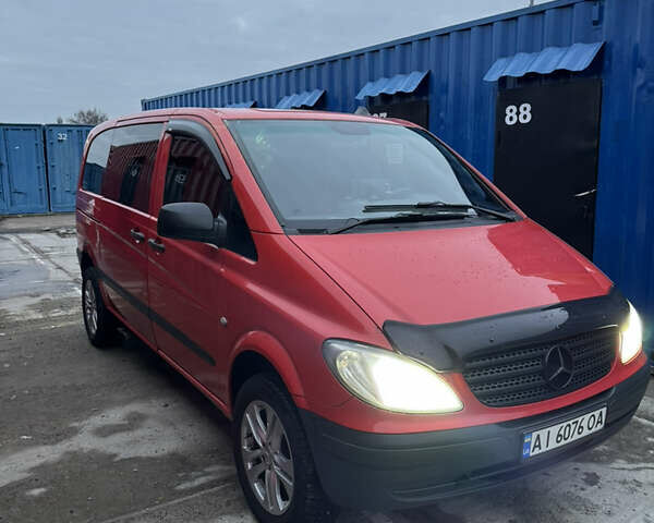 Червоний Мерседес Віто, об'ємом двигуна 2.15 л та пробігом 424 тис. км за 7200 $, фото 2 на Automoto.ua