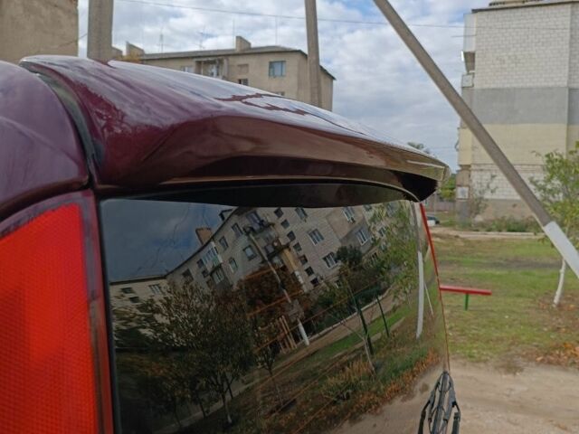 Красный Мерседес Вито, объемом двигателя 2.1 л и пробегом 1 тыс. км за 10000 $, фото 4 на Automoto.ua