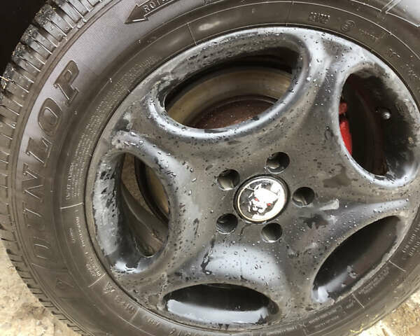 Красный Мерседес Вито, объемом двигателя 2.15 л и пробегом 345 тыс. км за 10300 $, фото 14 на Automoto.ua