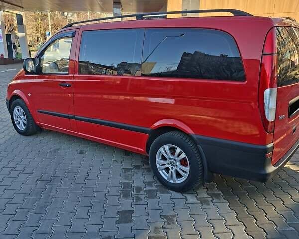 Красный Мерседес Вито, объемом двигателя 2.2 л и пробегом 401 тыс. км за 8999 $, фото 9 на Automoto.ua