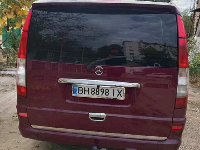 Красный Мерседес Вито, объемом двигателя 2.1 л и пробегом 1 тыс. км за 10000 $, фото 3 на Automoto.ua