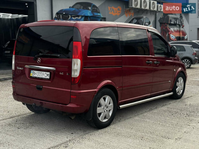 Мерседес Вито 2008 в Житомире на Automoto.ua Красный Мерседес Вито, объемом двигателя 3 л и пробегом 328 тыс. км за 11250 $, фото 3 на Automoto.ua