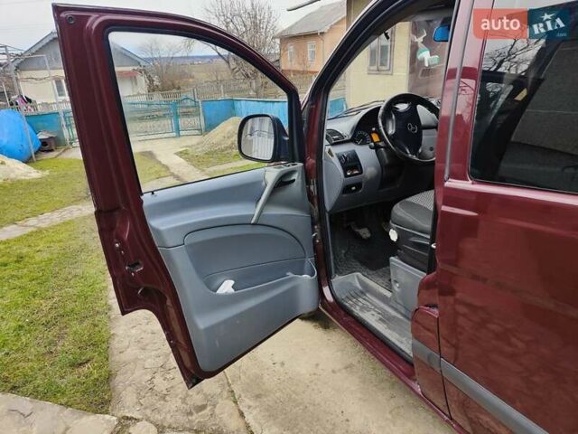 Червоний Мерседес Віто, об'ємом двигуна 2.2 л та пробігом 352 тис. км за 10500 $, фото 16 на Automoto.ua