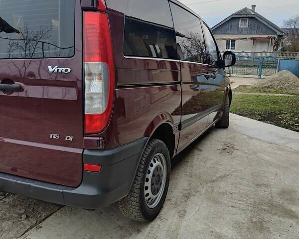 Червоний Мерседес Віто, об'ємом двигуна 2.2 л та пробігом 352 тис. км за 10500 $, фото 6 на Automoto.ua