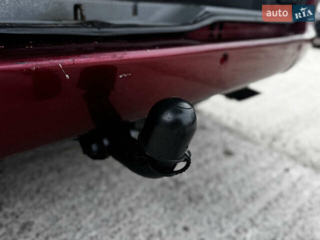 Мерседес Вито 2008 в Житомире на Automoto.ua Красный Мерседес Вито, объемом двигателя 3 л и пробегом 328 тыс. км за 11250 $, фото 41 на Automoto.ua