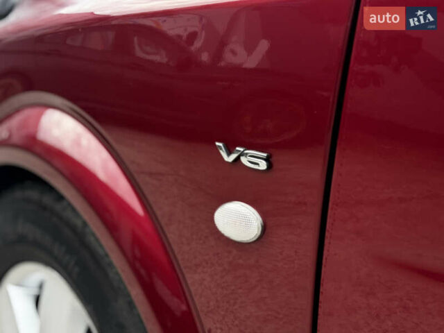 Мерседес Вито 2008 в Житомире на Automoto.ua Красный Мерседес Вито, объемом двигателя 3 л и пробегом 328 тыс. км за 11250 $, фото 13 на Automoto.ua