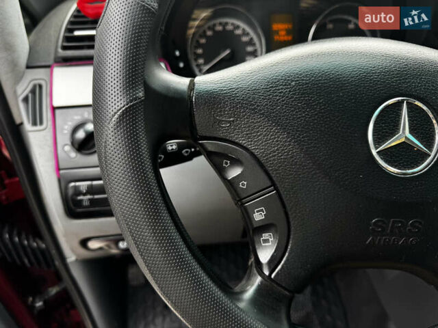 Мерседес Вито 2008 в Житомире на Automoto.ua Красный Мерседес Вито, объемом двигателя 3 л и пробегом 328 тыс. км за 11250 $, фото 23 на Automoto.ua