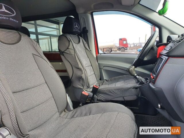 Червоний Мерседес Віто, об'ємом двигуна 2.2 л та пробігом 237 тис. км за 12000 $, фото 21 на Automoto.ua