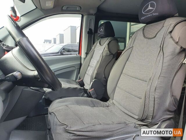 Червоний Мерседес Віто, об'ємом двигуна 2.2 л та пробігом 237 тис. км за 12000 $, фото 11 на Automoto.ua