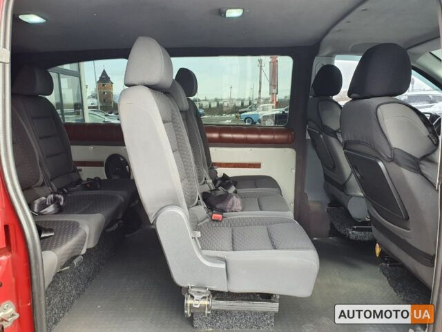 Червоний Мерседес Віто, об'ємом двигуна 2.2 л та пробігом 237 тис. км за 12000 $, фото 22 на Automoto.ua