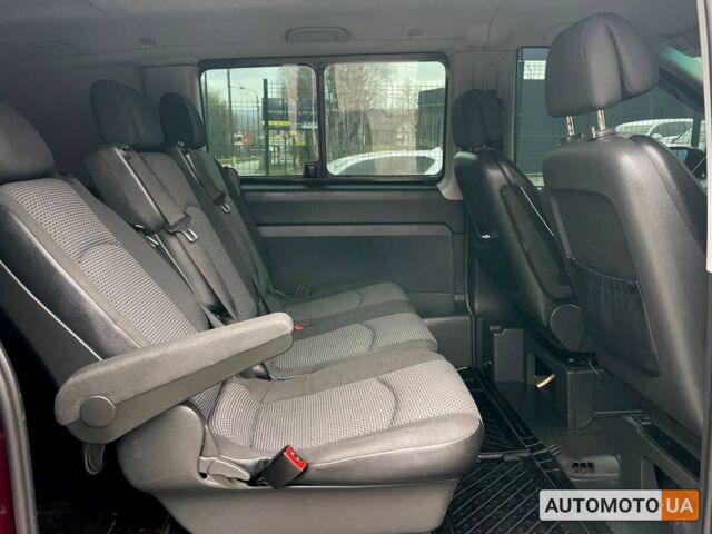 Красный Мерседес Вито, объемом двигателя 2.2 л и пробегом 306 тыс. км за 12500 $, фото 15 на Automoto.ua