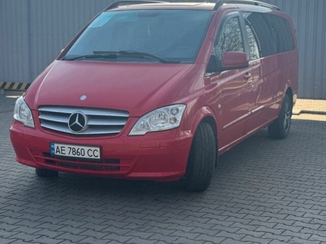 Красный Мерседес Вито, объемом двигателя 2.1 л и пробегом 460 тыс. км за 14999 $, фото 4 на Automoto.ua