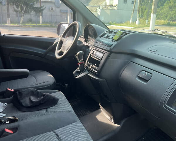 Червоний Мерседес Віто, об'ємом двигуна 2.14 л та пробігом 487 тис. км за 10300 $, фото 7 на Automoto.ua