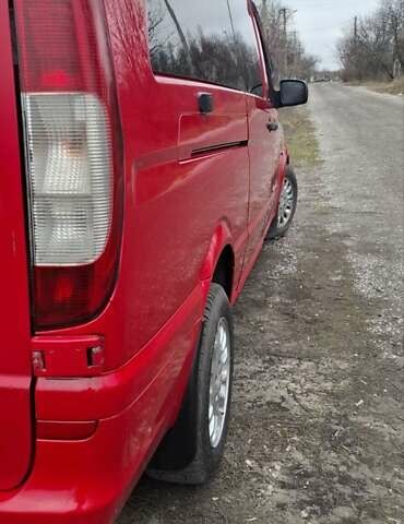Червоний Мерседес Віто, об'ємом двигуна 2.14 л та пробігом 336 тис. км за 13200 $, фото 4 на Automoto.ua