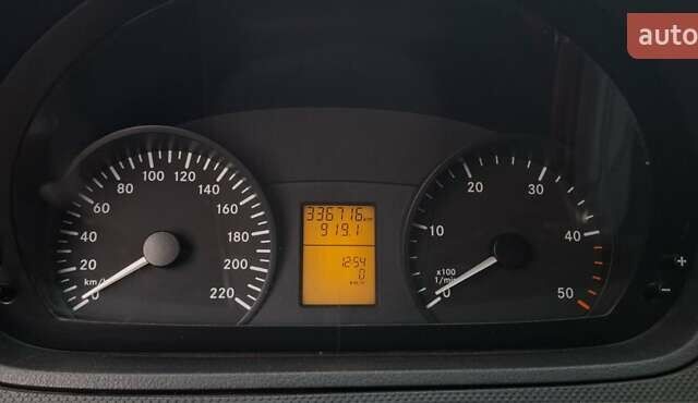 Червоний Мерседес Віто, об'ємом двигуна 2.14 л та пробігом 336 тис. км за 13200 $, фото 13 на Automoto.ua