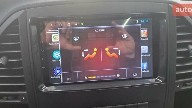 Красный Мерседес Вито, объемом двигателя 2.15 л и пробегом 260 тыс. км за 26999 $, фото 44 на Automoto.ua