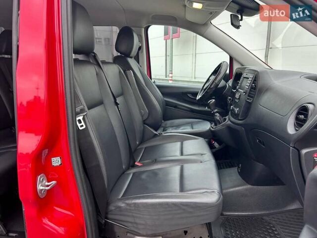 Красный Мерседес Вито, объемом двигателя 2.14 л и пробегом 255 тыс. км за 26990 $, фото 10 на Automoto.ua