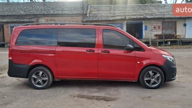 Красный Мерседес Вито, объемом двигателя 2.15 л и пробегом 260 тыс. км за 26999 $, фото 19 на Automoto.ua