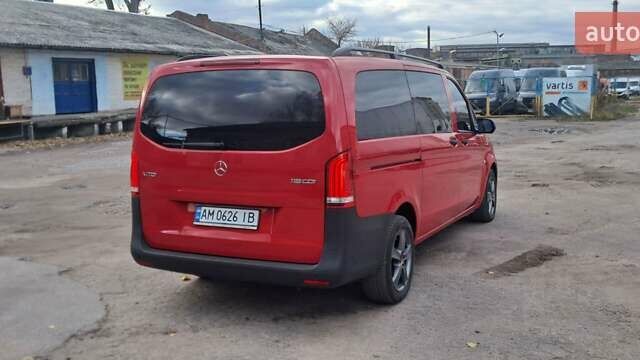 Красный Мерседес Вито, объемом двигателя 2.15 л и пробегом 260 тыс. км за 26999 $, фото 14 на Automoto.ua