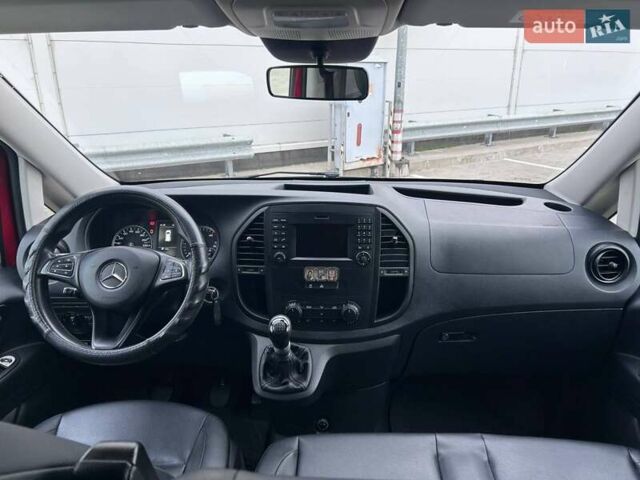 Красный Мерседес Вито, объемом двигателя 2.14 л и пробегом 255 тыс. км за 26990 $, фото 12 на Automoto.ua