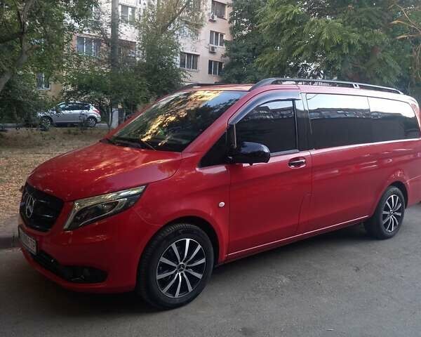 Красный Мерседес Вито, объемом двигателя 2.2 л и пробегом 226 тыс. км за 42300 $, фото 10 на Automoto.ua