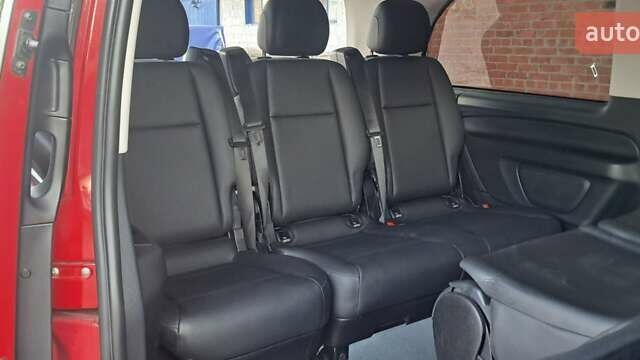 Червоний Мерседес Віто, об'ємом двигуна 2 л та пробігом 149 тис. км за 32500 $, фото 61 на Automoto.ua