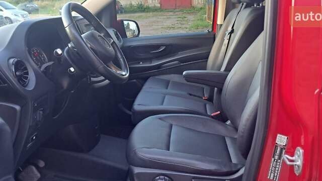 Червоний Мерседес Віто, об'ємом двигуна 2 л та пробігом 150 тис. км за 32500 $, фото 54 на Automoto.ua