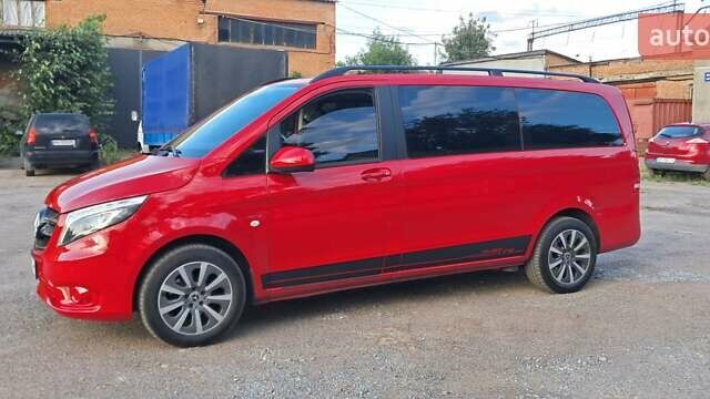 Червоний Мерседес Віто, об'ємом двигуна 2 л та пробігом 150 тис. км за 32500 $, фото 5 на Automoto.ua