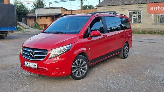 Червоний Мерседес Віто, об'ємом двигуна 2 л та пробігом 150 тис. км за 32500 $, фото 11 на Automoto.ua