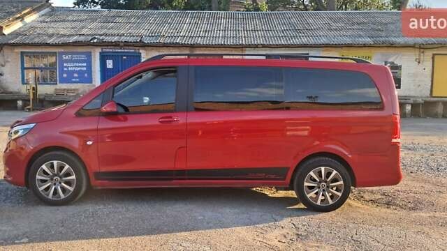 Червоний Мерседес Віто, об'ємом двигуна 2 л та пробігом 150 тис. км за 32500 $, фото 25 на Automoto.ua