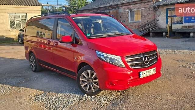 Червоний Мерседес Віто, об'ємом двигуна 2 л та пробігом 150 тис. км за 32500 $, фото 14 на Automoto.ua