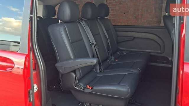 Червоний Мерседес Віто, об'ємом двигуна 2 л та пробігом 150 тис. км за 32500 $, фото 64 на Automoto.ua