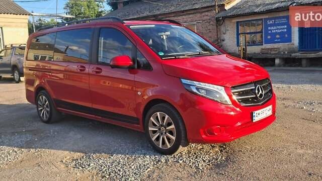 Червоний Мерседес Віто, об'ємом двигуна 2 л та пробігом 149 тис. км за 32500 $, фото 16 на Automoto.ua