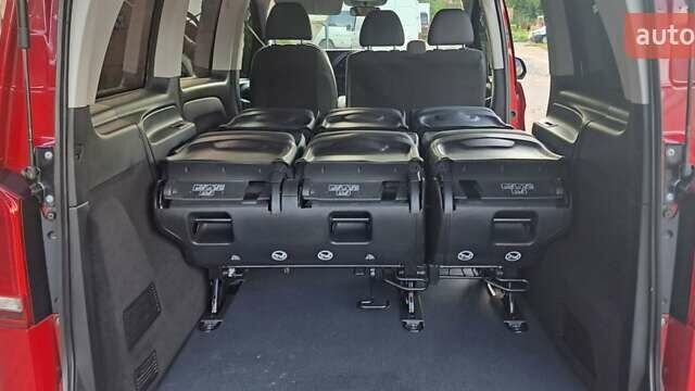 Червоний Мерседес Віто, об'ємом двигуна 2 л та пробігом 150 тис. км за 32500 $, фото 68 на Automoto.ua